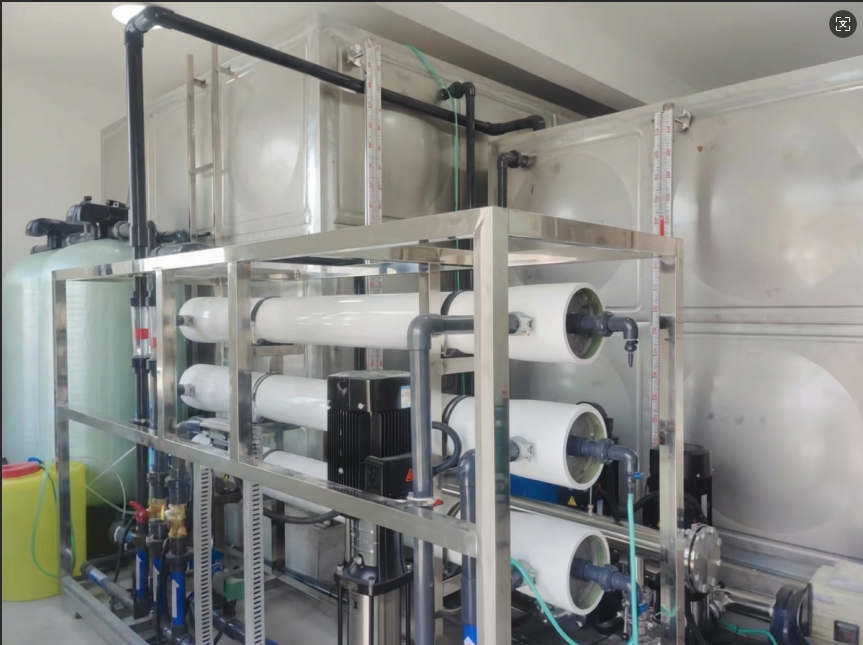 张板崖收费站  反渗透设备&变频供水设备